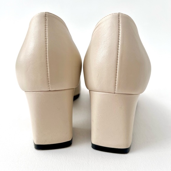 GUCCI | Victoire GG Buckle Vintage White Loafer Heel Pumps Size US 9 EU 39 - Picture 7 of 16